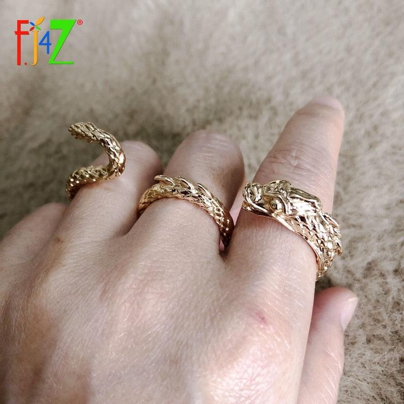 Women Dragon Snakes 3 Fingers Ring - MYRINGOS