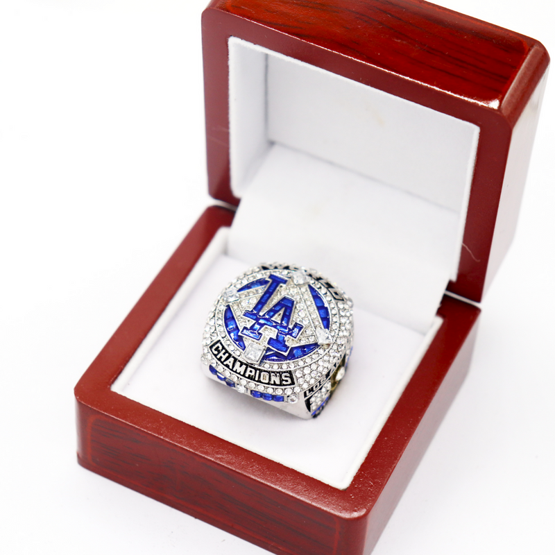 2020 Los Angeles Dodgers Championship Ring - MYRINGOS